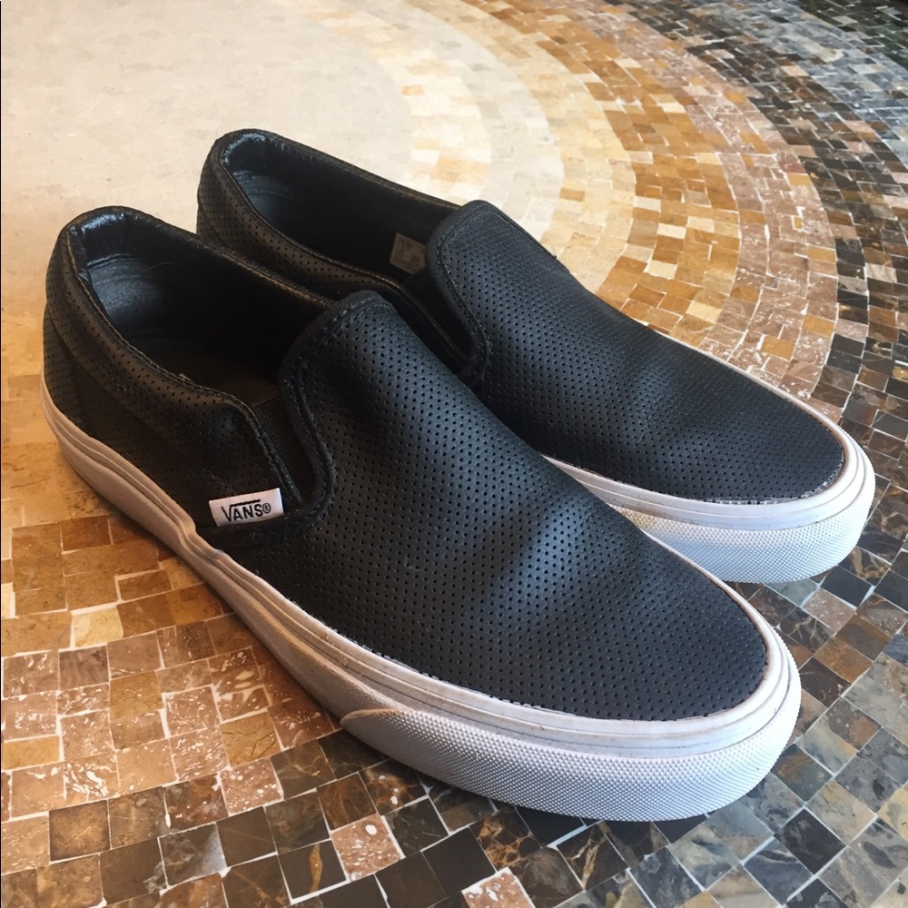 Barely worn VANS shoes